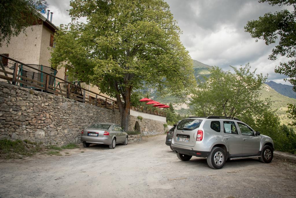 Chalet Les Moineaux Chambres D'Hotes Jausiers Esterno foto